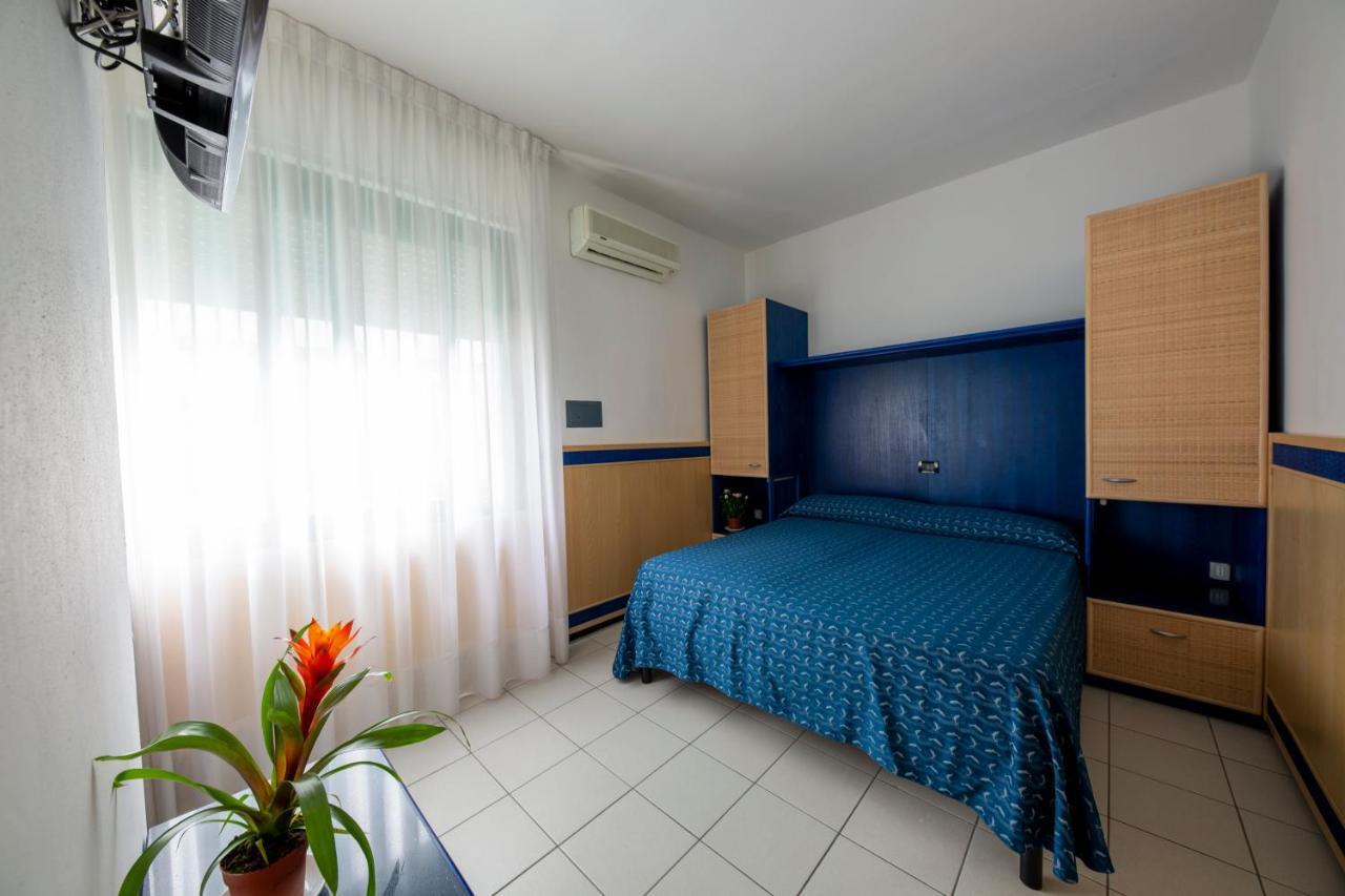 Hotel Olanda Lido di Jesolo Zewnętrze zdjęcie
